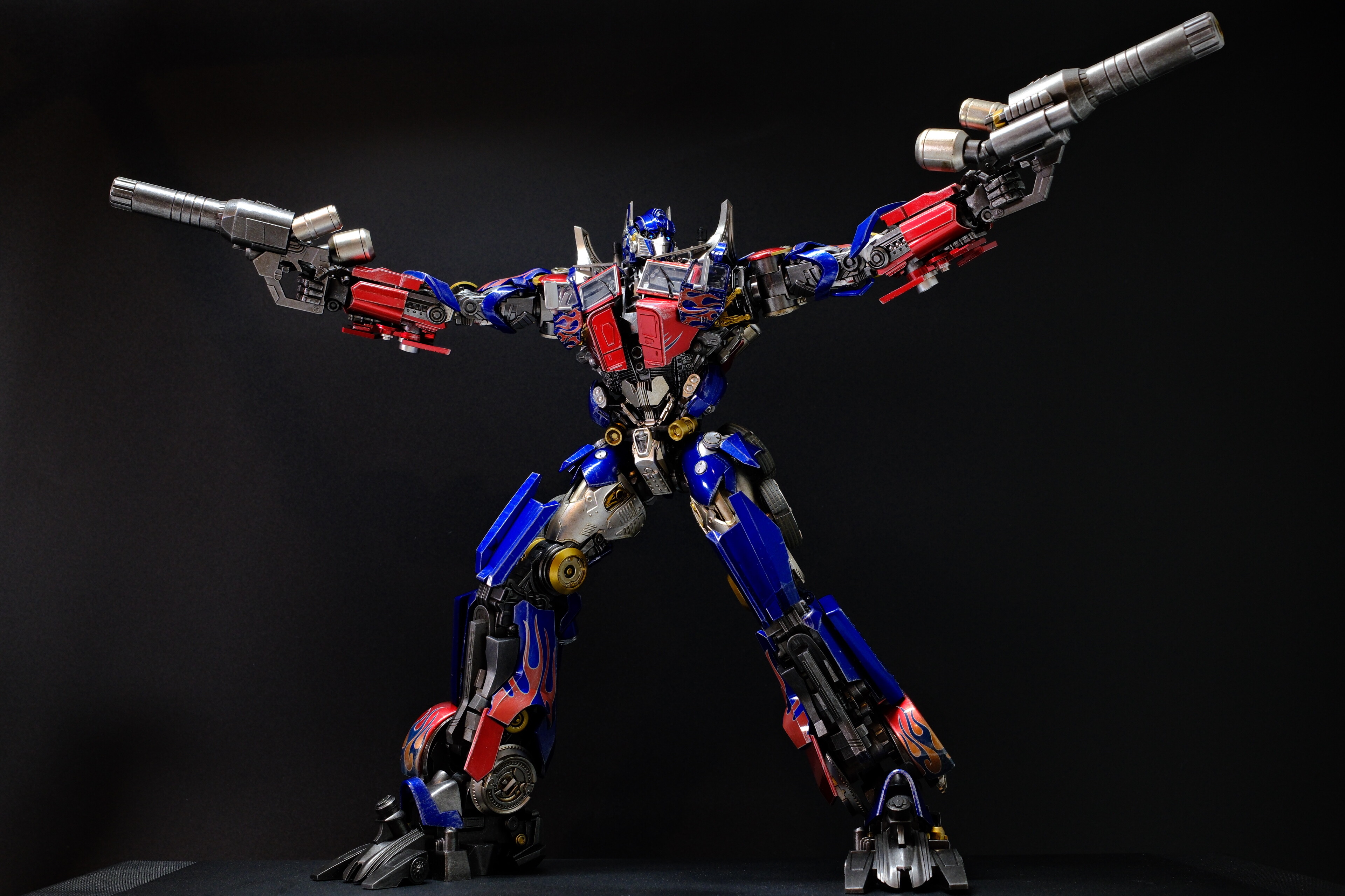 [​IMG]